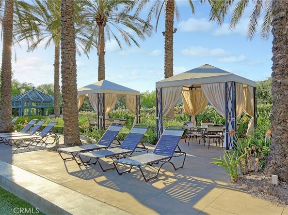 9 Bonsall 61, Irvine CA 92602