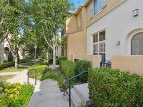 9 Bonsall 61, Irvine CA 92602