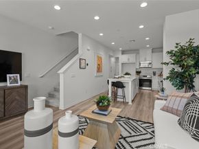 1095 N Harbor Boulevard, Anaheim CA 92801