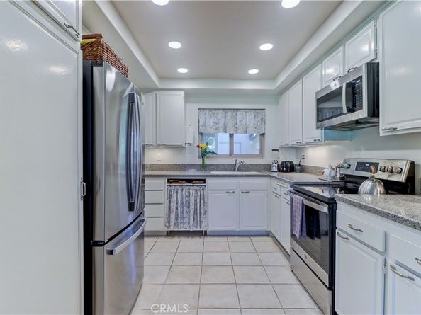 5490 Paseo Del Lago W C, Laguna Woods CA 92637