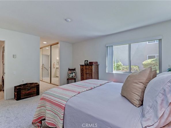5490 Paseo Del Lago W C, Laguna Woods CA 92637