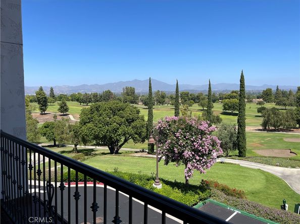 5490 Paseo Del Lago W C, Laguna Woods CA 92637