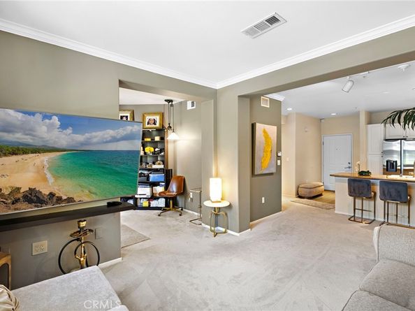 3247 Watermarke Place, Irvine CA 92612