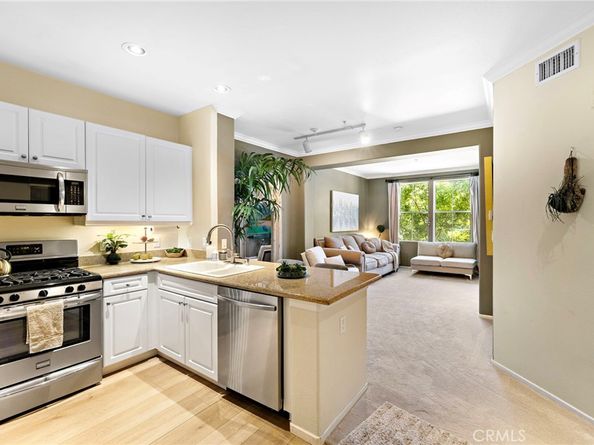 3247 Watermarke Place, Irvine CA 92612