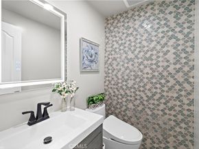 6431 Reubens Drive, Huntington Beach CA 92647