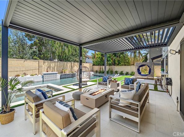 6431 Reubens Drive, Huntington Beach CA 92647