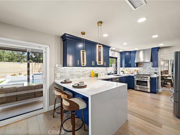 6431 Reubens Drive, Huntington Beach CA 92647