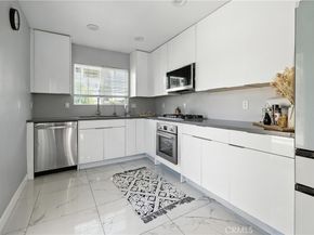 223 W Simmons Avenue, Anaheim CA 92802