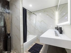 223 W Simmons Avenue, Anaheim CA 92802