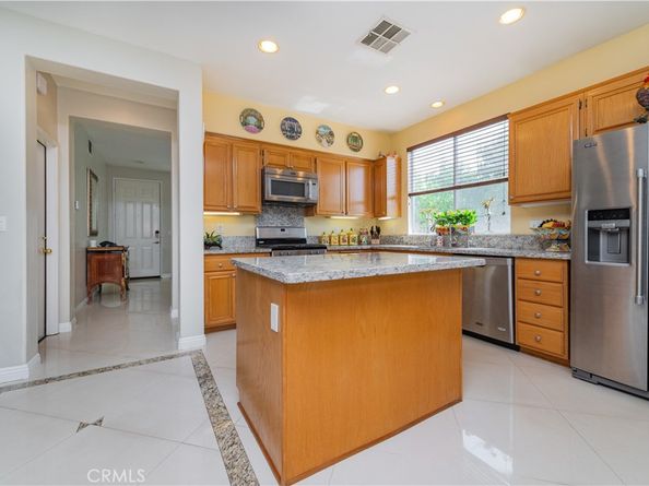 932 Momax Street, Azusa CA 91702