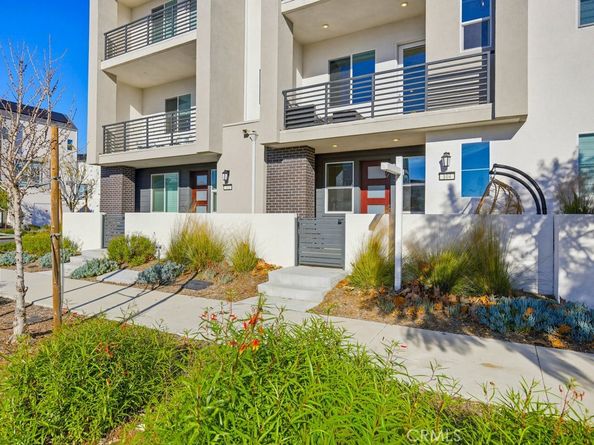 104 Restore, Irvine CA 92618