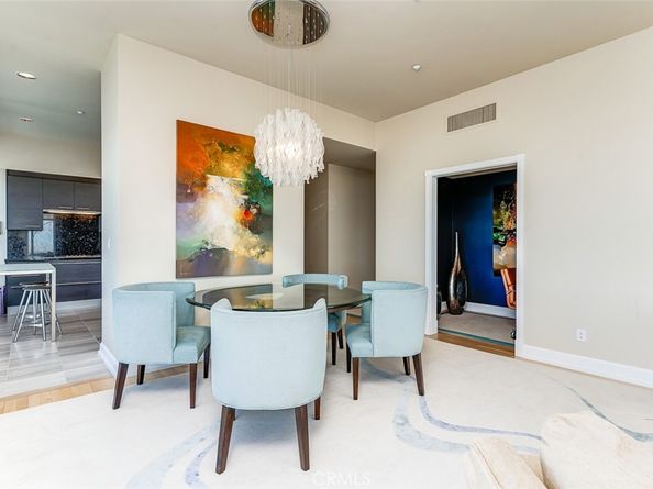 900 W Olympic Boulevard 47B, Los Angeles CA 90015