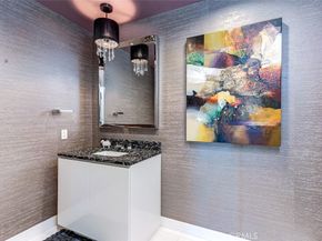 900 W Olympic Boulevard 47B, Los Angeles CA 90015