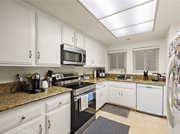 3019 Via Buena Vista B, Laguna Woods CA 92637