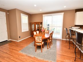 2710 Dumalski, Lakewood CA 90712