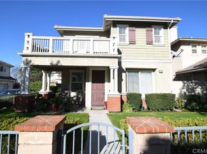 2710 Dumalski, Lakewood CA 90712