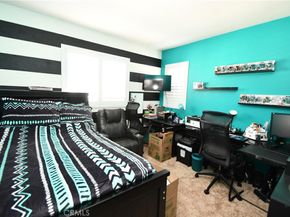 2710 Dumalski, Lakewood CA 90712