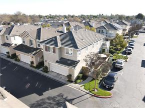 2710 Dumalski, Lakewood CA 90712