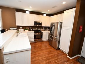 2710 Dumalski, Lakewood CA 90712
