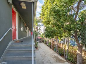 1056 E 6th Street, Long Beach CA 90802