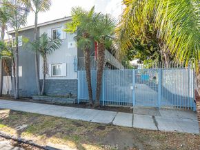 1056 E 6th Street, Long Beach CA 90802