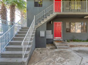 1056 E 6th Street, Long Beach CA 90802