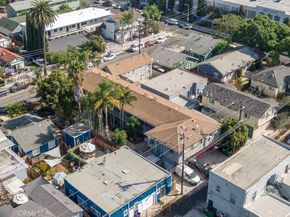 1056 E 6th Street, Long Beach CA 90802