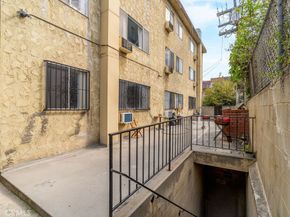 1825 N Gramercy Place, Los Angeles CA 90028