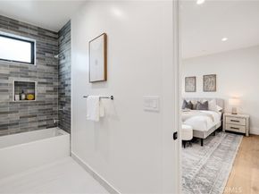 1820 9th Street, Manhattan Beach CA 90266