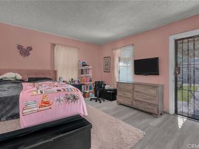 2000 W 80th, Los Angeles CA 90047