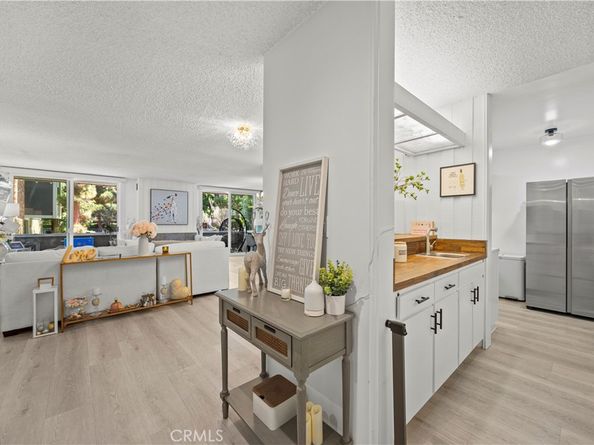 6315 Green Valley 100, Culver City CA 90230