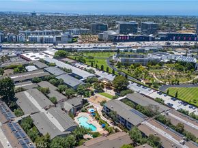 6315 Green Valley 100, Culver City CA 90230