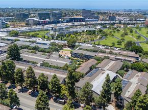 6315 Green Valley 100, Culver City CA 90230