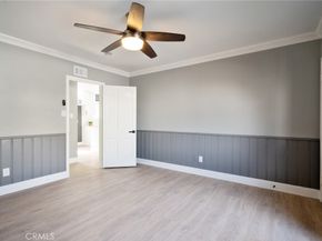 8716 S 10th Avenue, Inglewood CA 90305