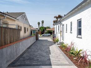 8716 S 10th Avenue, Inglewood CA 90305