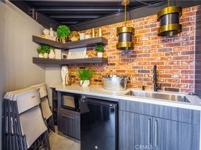 877 Island 302, San Diego CA 92101