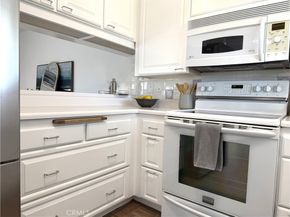 22853 Nadine B, Torrance CA 90505