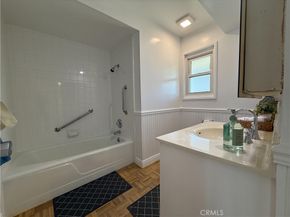 22853 Nadine B, Torrance CA 90505