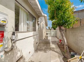 1206 E Cruces, Wilmington CA 90744