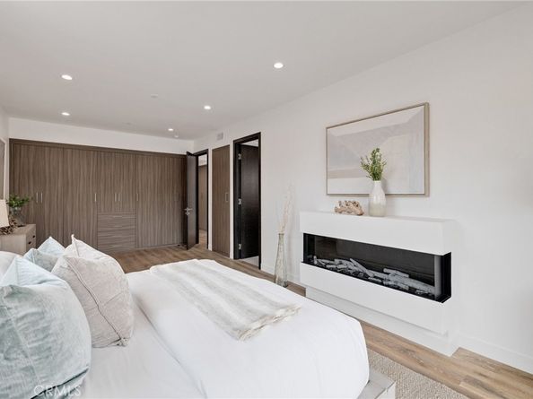 201 S Juanita Avenue, Redondo Beach CA 90277