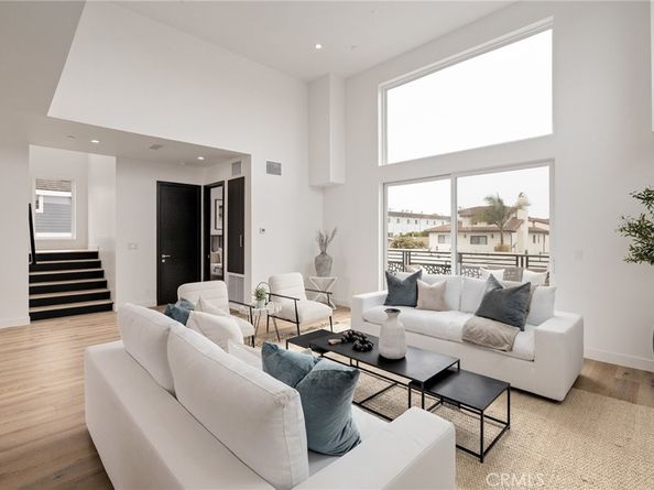 201 S Juanita Avenue, Redondo Beach CA 90277