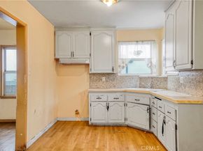 10807 Compton Avenue, Los Angeles CA 90059