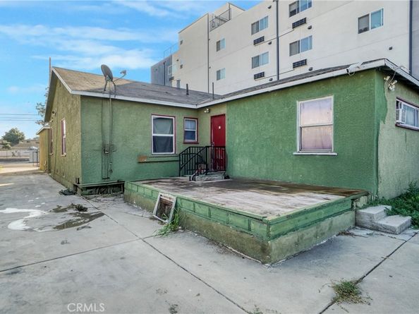 10807 Compton Avenue, Los Angeles CA 90059