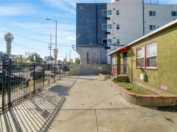 10807 Compton Avenue, Los Angeles CA 90059