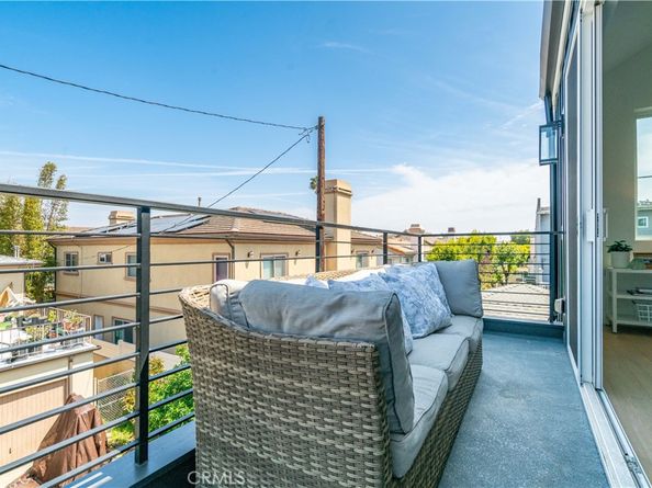 3202 Green Lane, Redondo Beach CA 90278