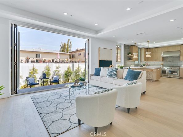 3202 Green Lane, Redondo Beach CA 90278