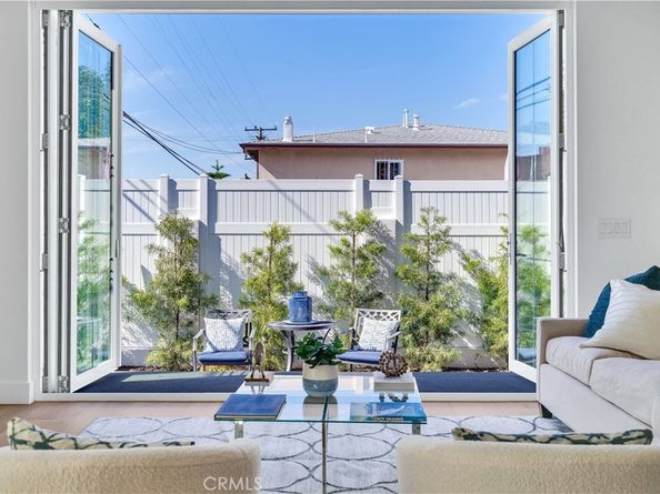 3202 Green Lane, Redondo Beach CA 90278