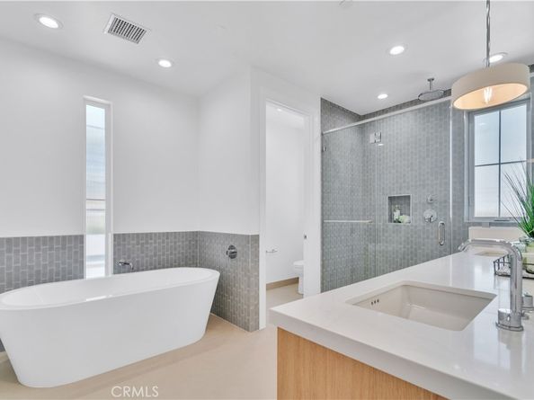 3202 Green Lane, Redondo Beach CA 90278