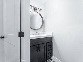 1707 10th Street, Manhattan Beach CA 90266