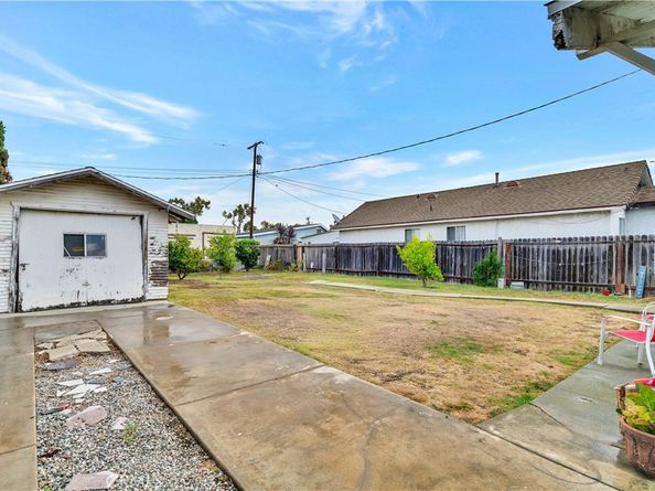 2347 246th Place, Lomita CA 90717